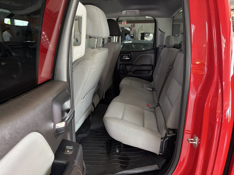 Used 2017 Chevrolet Silverado 1500 Custom w/ Custom Convenience Package RWD image 14