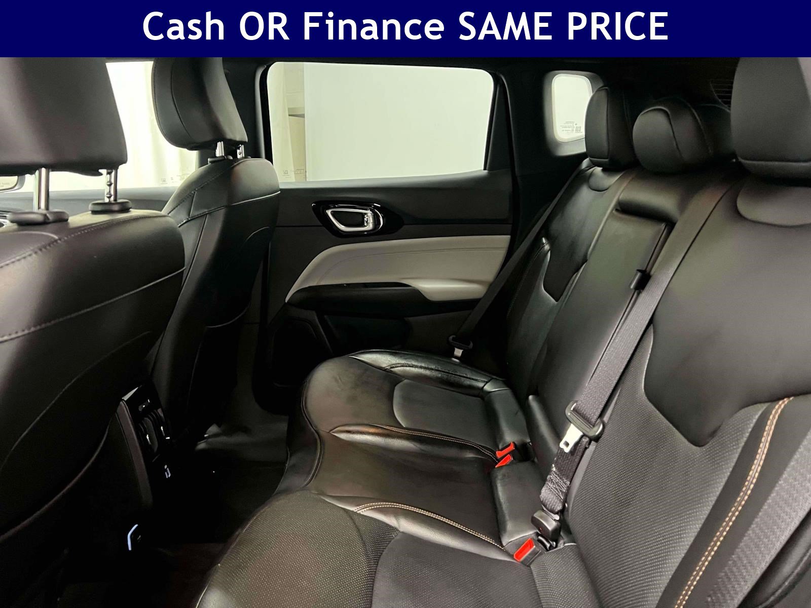 Certified 2023 Jeep Compass Limited w/ Elite Group AWD/4WD image 14