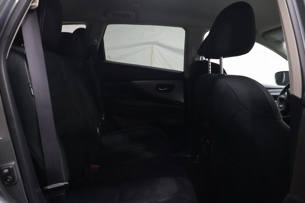 Used 2020 Nissan Murano SV image 13