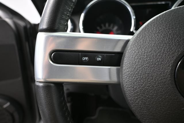 Used 2006 Ford Mustang GT RWD image 20