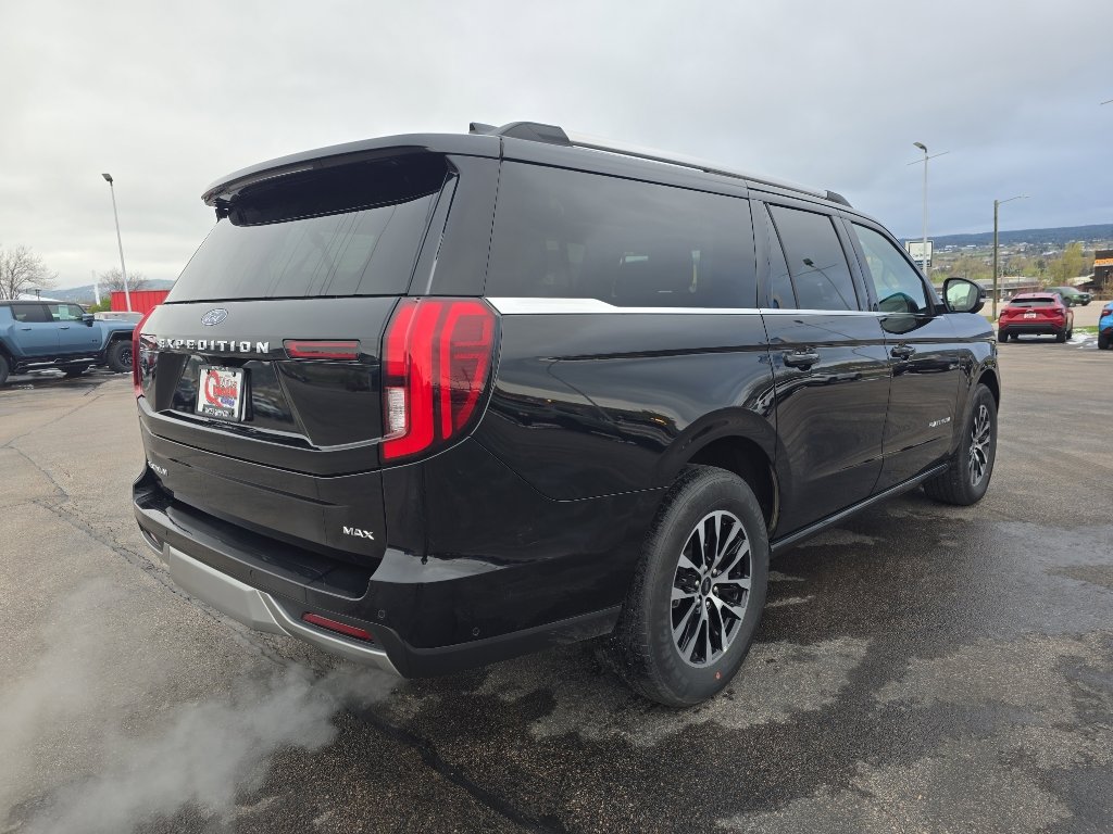 Used 2025 Ford Expedition Max Platinum AWD/4WD image 5