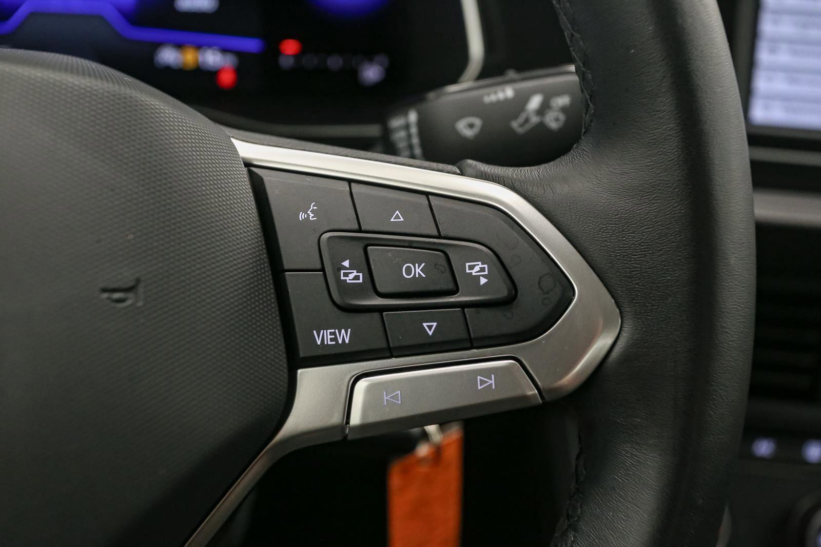 Certified 2022 Volkswagen Jetta S image 34