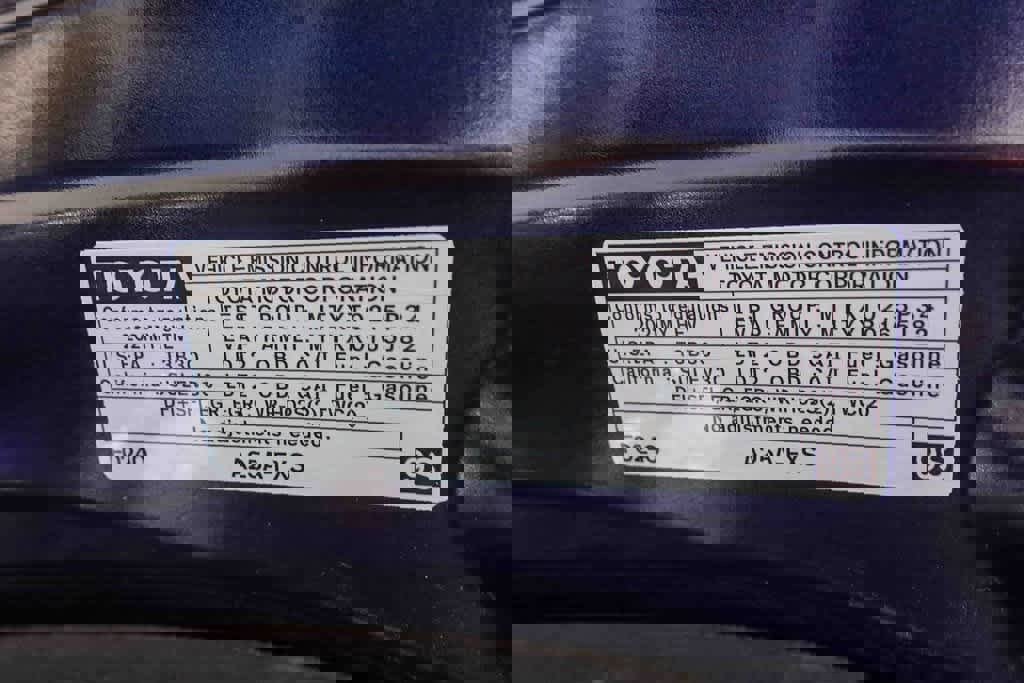 Used 2021 Toyota Highlander XLE image 28