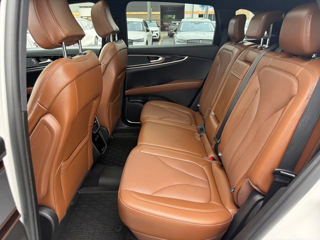 Certified 2023 Lincoln Nautilus Reserve AWD/4WD image 28
