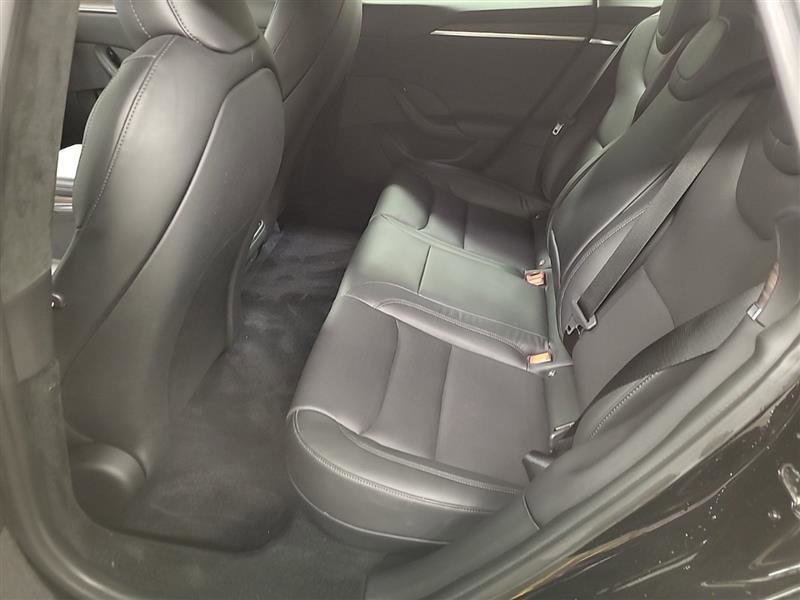 Used 2022 Tesla Model S image 6