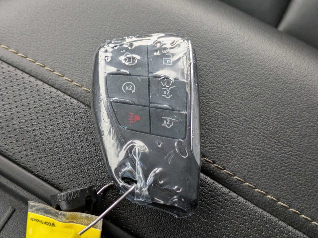 Used 2023 Chevrolet Suburban Premier AWD/4WD image 30