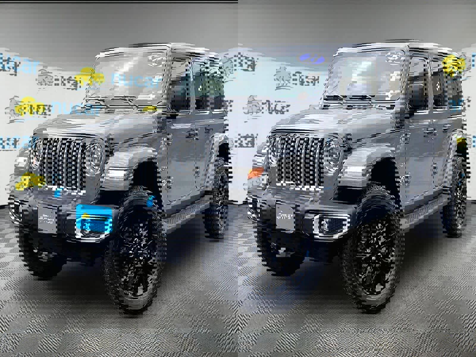 Used 2023 Jeep Wrangler Sahara w/ Cold Weather Group AWD/4WD image 3