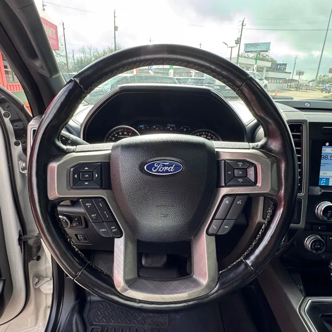 Used 2018 Ford F150 Limited w/ Trailer Tow Package image 11