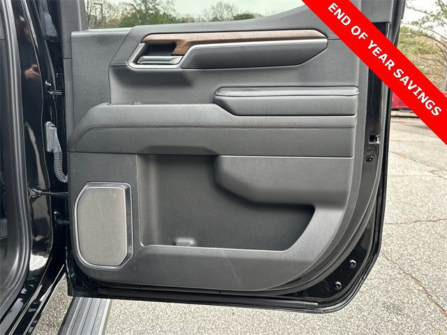 Used 2024 Chevrolet Silverado 1500 High Country w/ Midnight Edition image 16