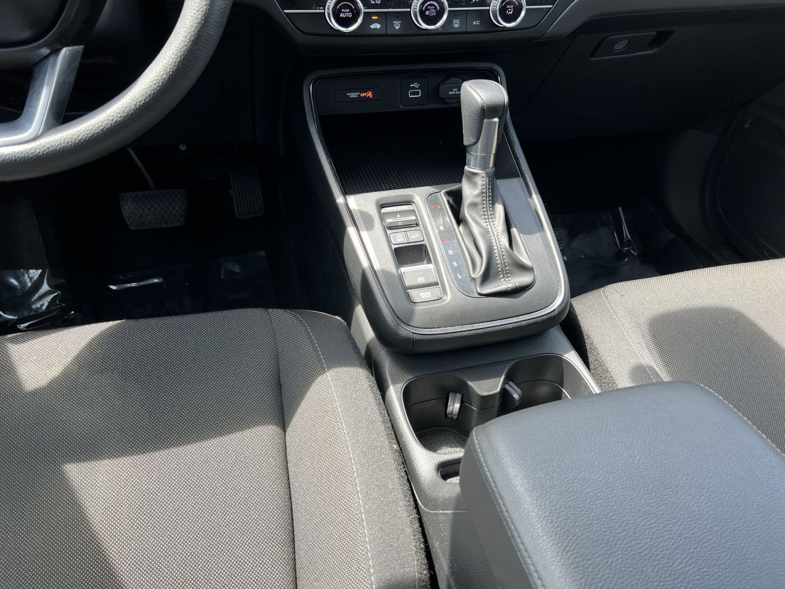 Used 2025 Honda CR-V LX image 21