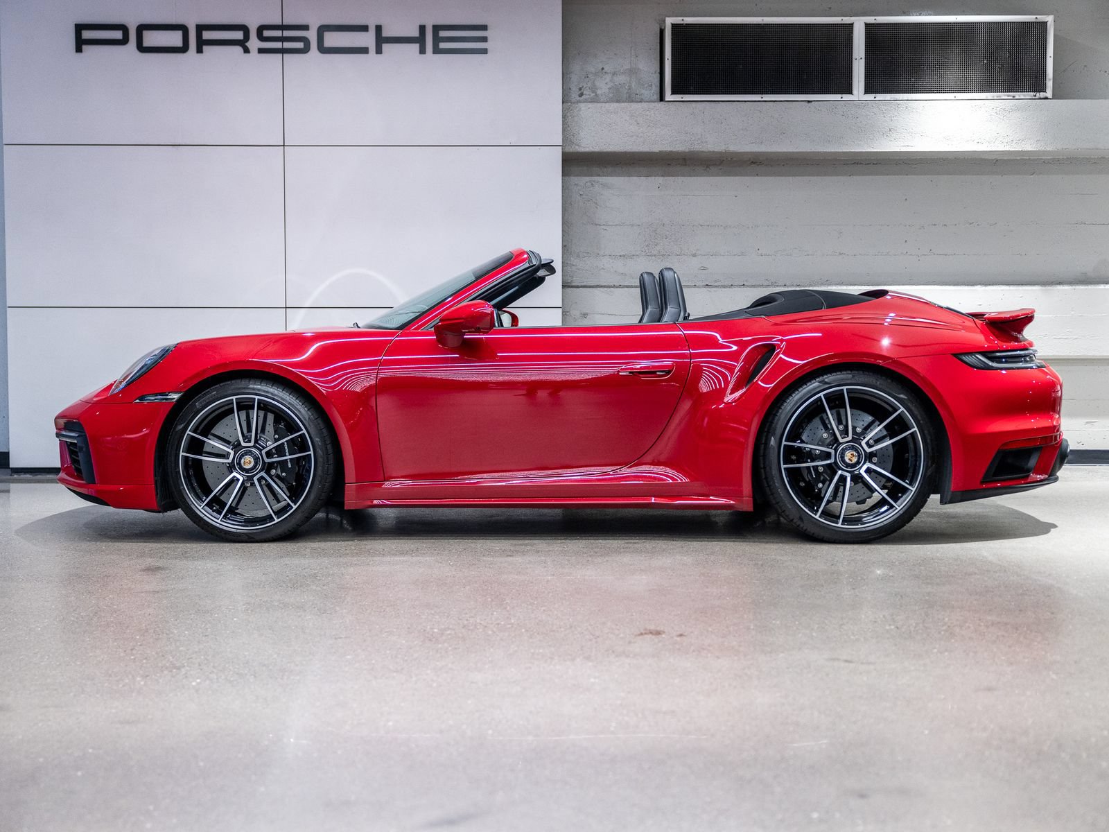 Certified 2021 Porsche 911 Turbo S AWD/4WD image 2