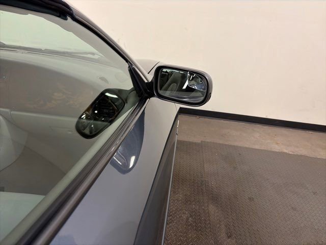 Used 2001 Jaguar XK8 Convertible image 11