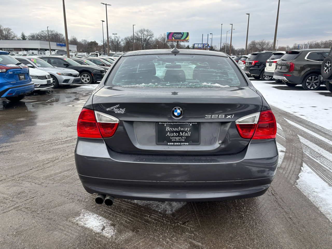 Used 2007 BMW 328xi Sedan image 4