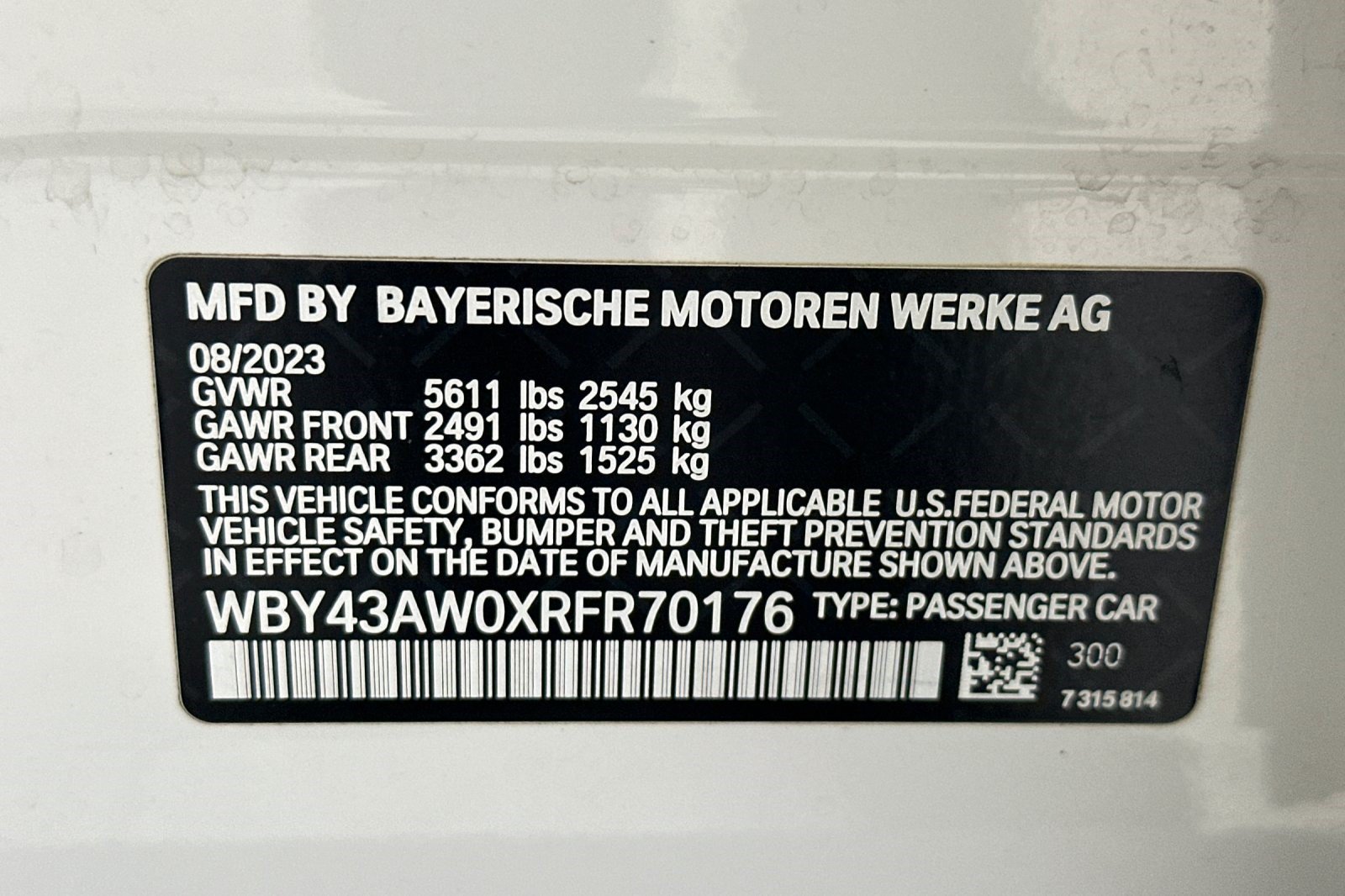 Certified 2024 BMW i4 eDrive35 w/ Premium Package RWD image 28