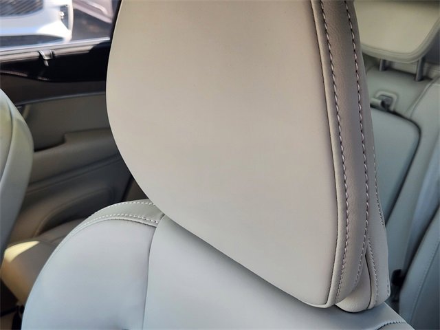 Certified 2025 Volvo XC90 T8 Ultra w/ Protection Package Premier image 17