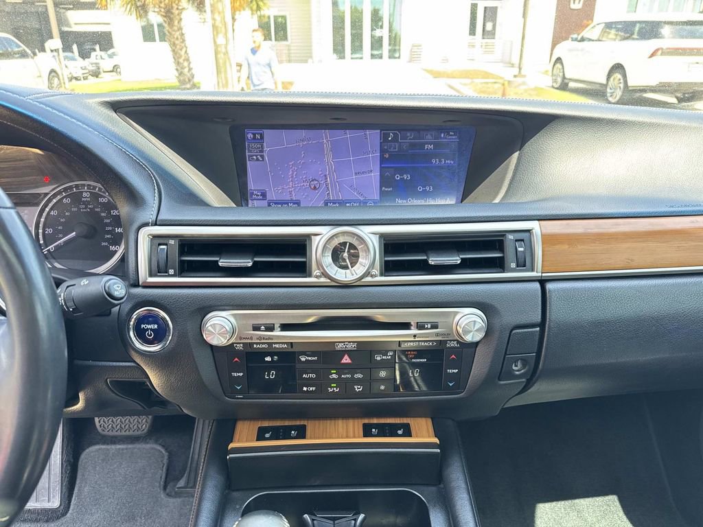 Used 2013 Lexus GS 450h image 26