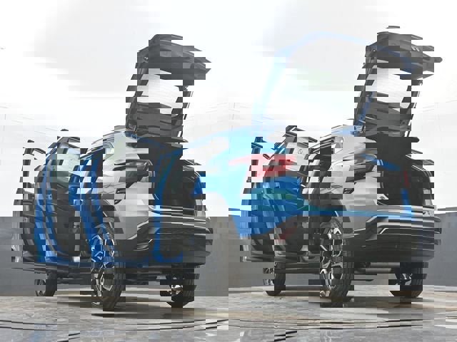 New 2026 Chevrolet Trax RS w/ Sunroof Package image 53