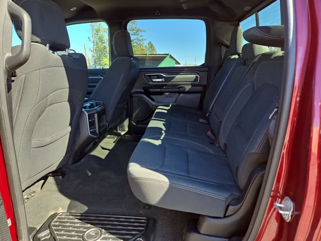 Used 2020 RAM 1500 Big Horn AWD/4WD image 32