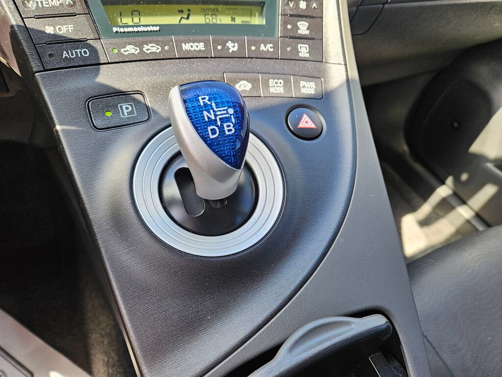 Used 2010 Toyota Prius Three FWD image 23