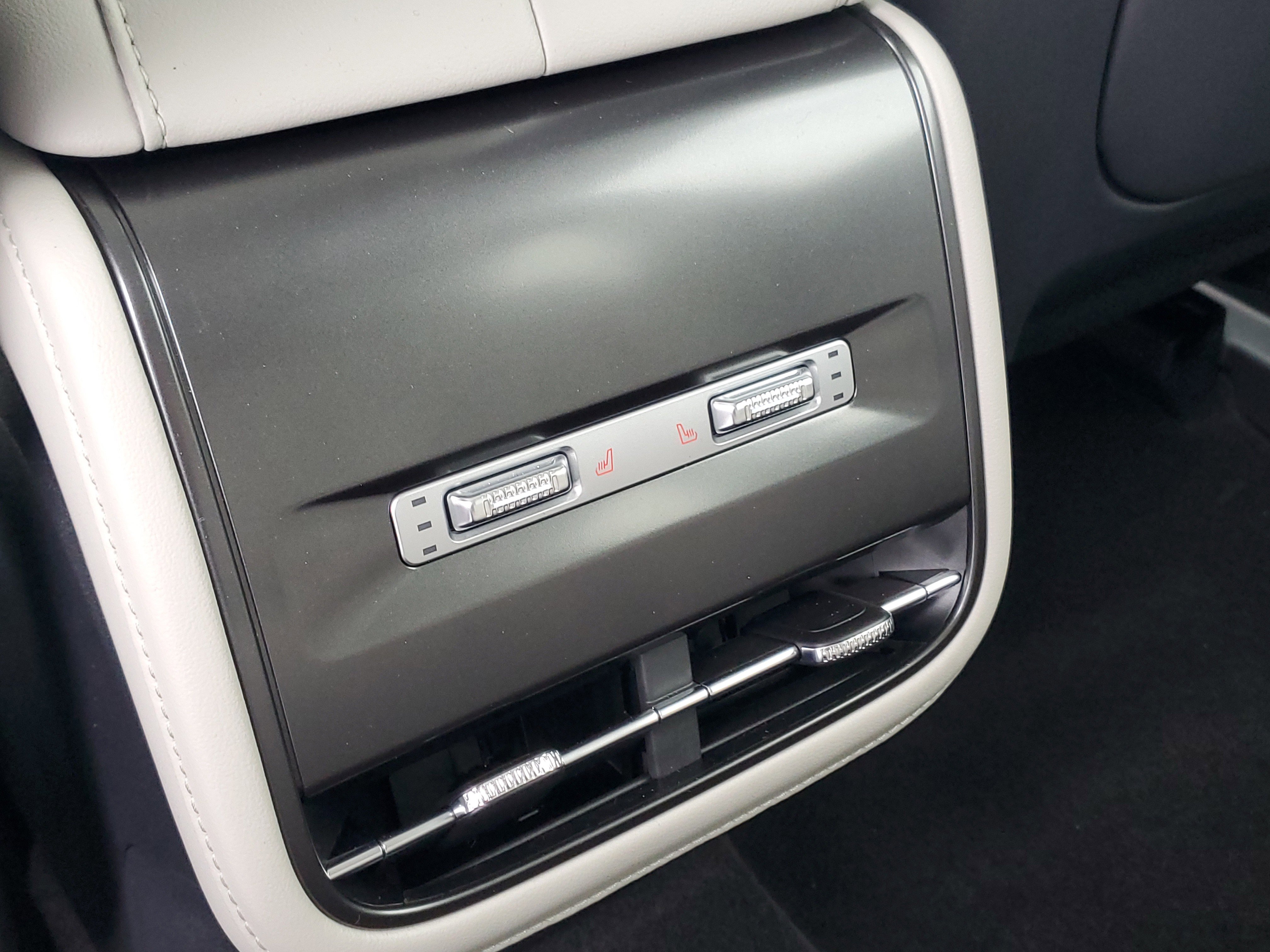 New 2026 Lincoln Nautilus Premier w/ Equipment Group 102A image 30