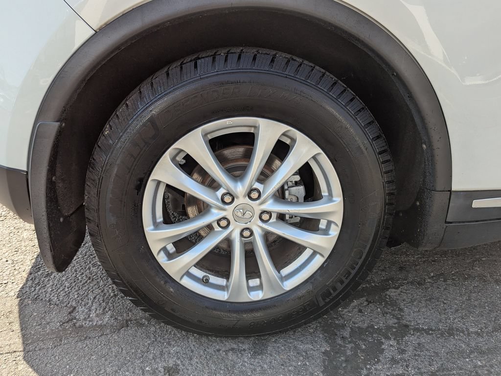 Used 2010 INFINITI FX35 AWD w/ Navigation Pkg image 48