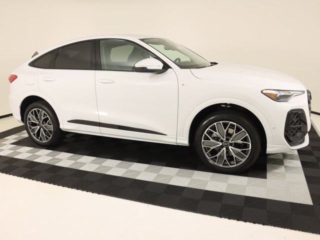 New 2026 Audi Q5 Premium Plus AWD/4WD image 6