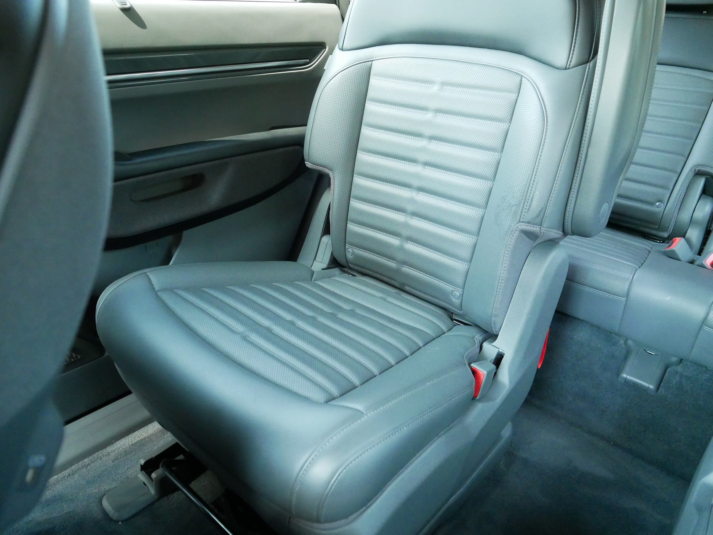 Used 2024 Kia EV9 Land AWD/4WD image 12