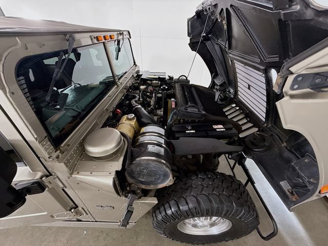 Used 2003 HUMMER H1 4-Door Open Top AWD/4WD image 50