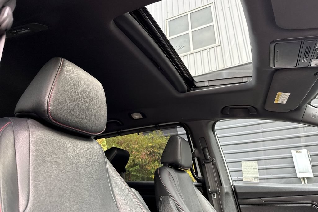 Used 2023 Honda Odyssey Sport image 19
