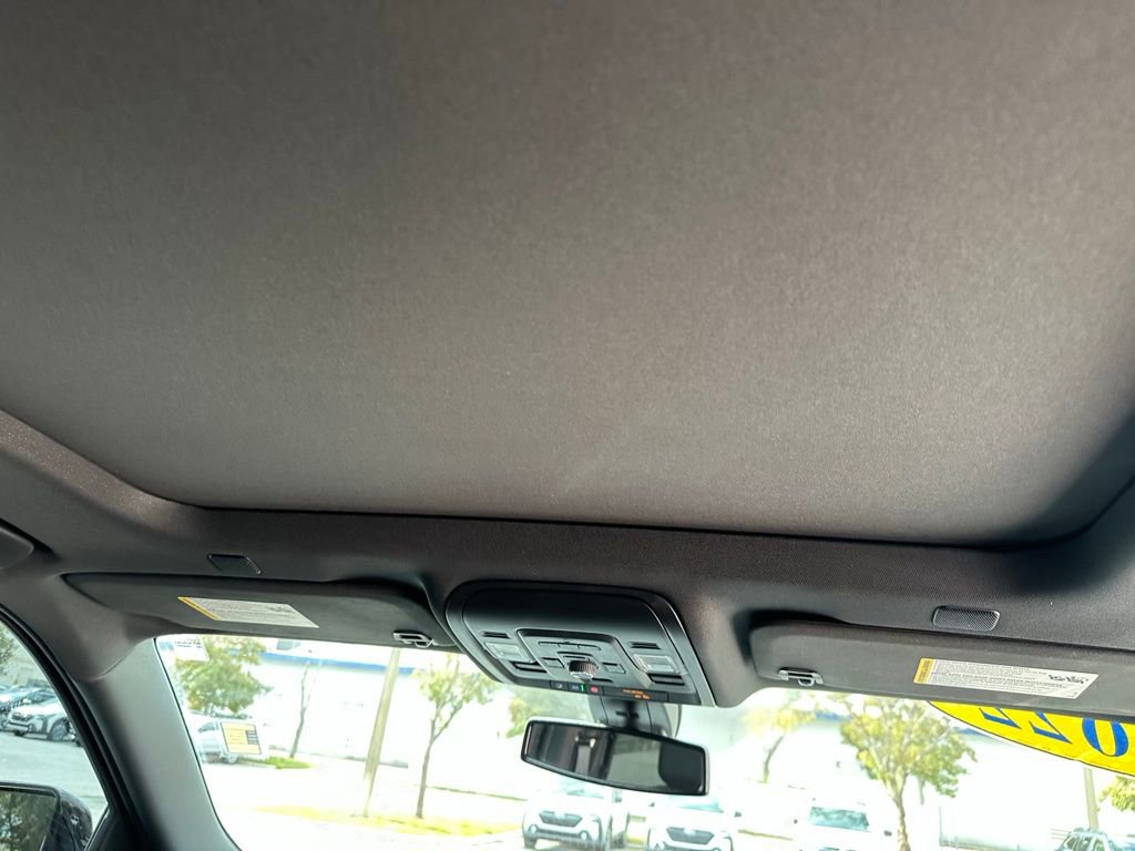 Used 2022 Chevrolet Tahoe LT w/ Luxury Package image 22