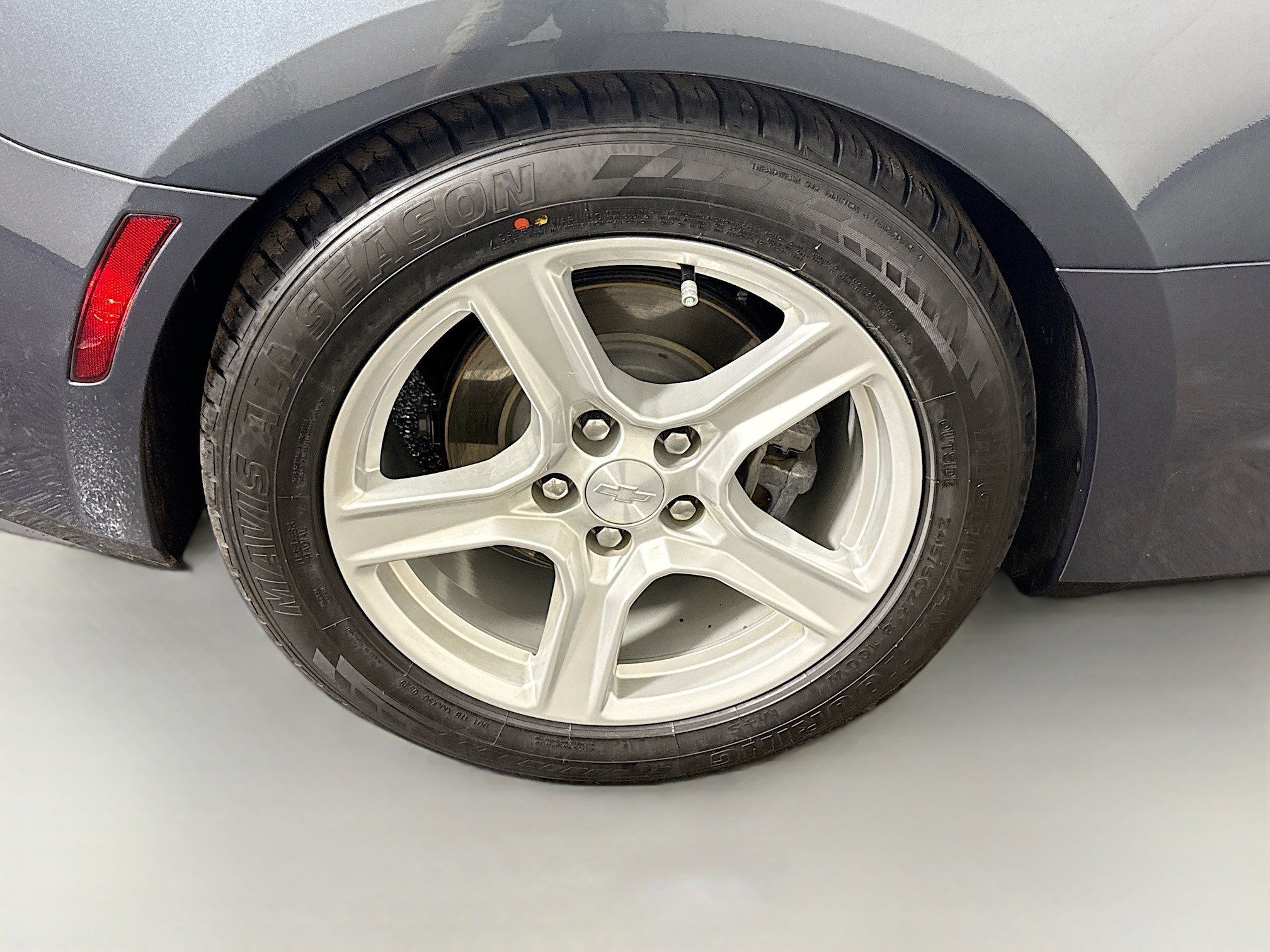 Used 2019 Chevrolet Camaro LT image 31