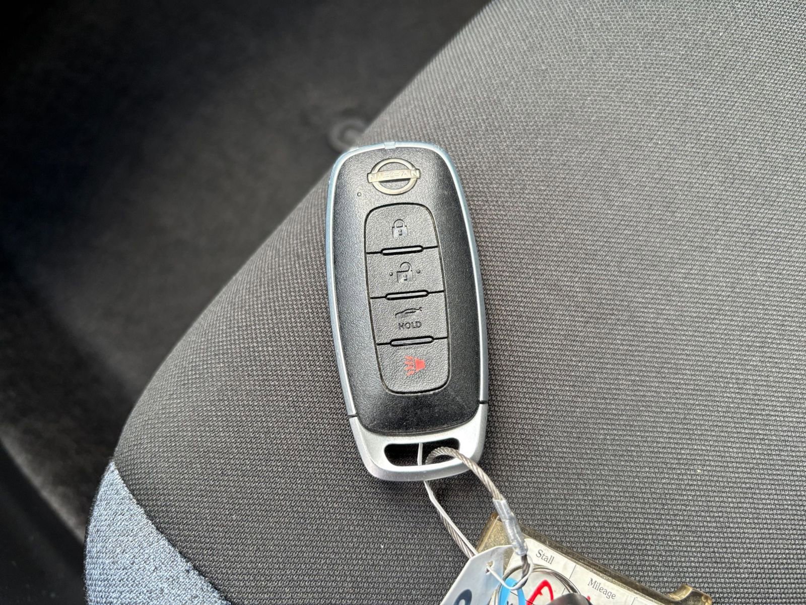 Used 2025 Nissan Versa SV FWD image 21