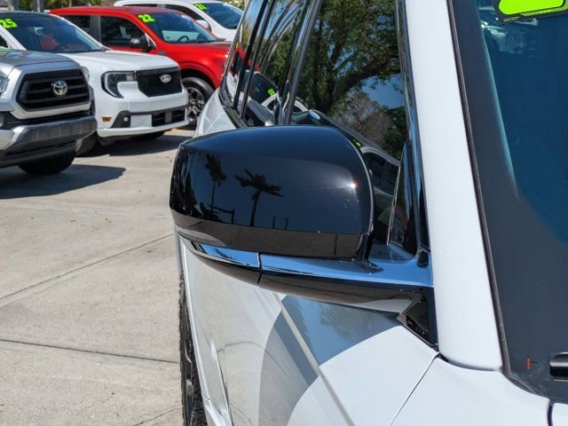 Used 2022 Jeep Grand Cherokee Overland image 16