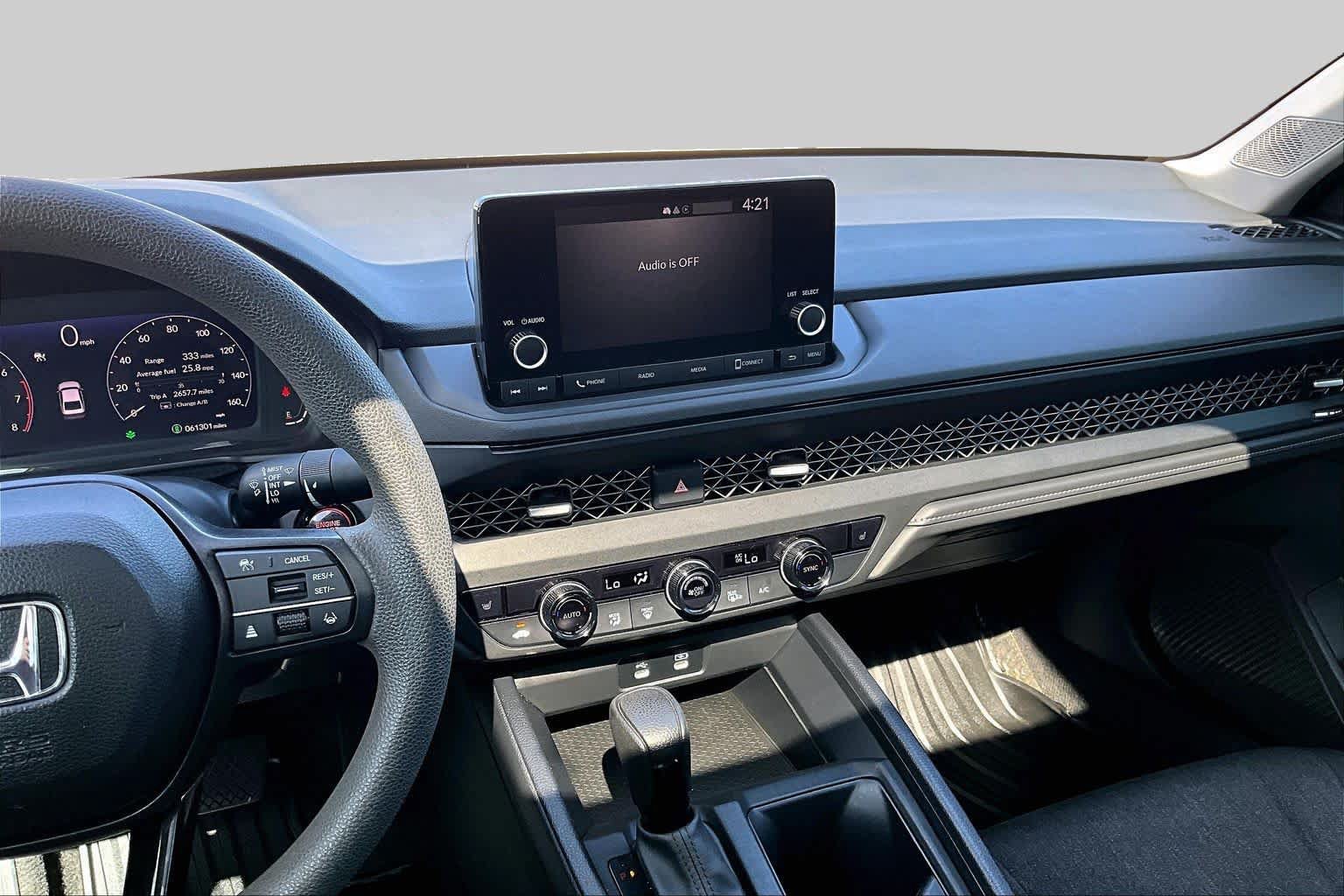 Used 2023 Honda Accord EX image 7
