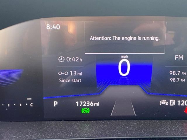 Used 2023 Volkswagen Taos SE image 13