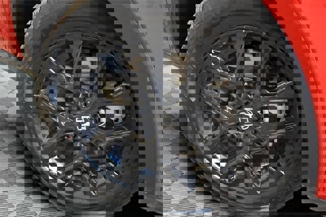 Used 2025 Honda HR-V Sport image 14