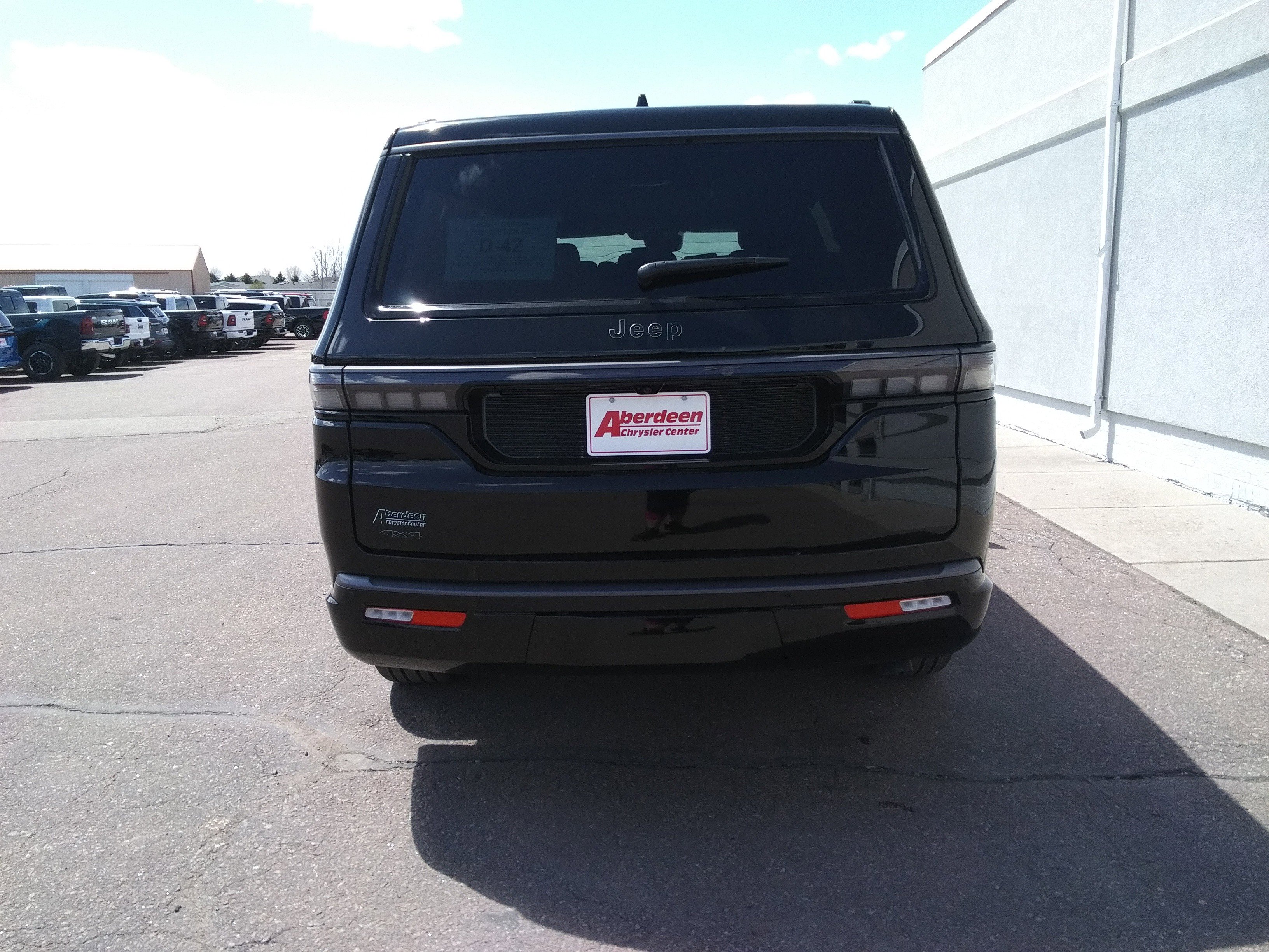 New 2026 Jeep Grand Wagoneer Limited AWD/4WD image 6
