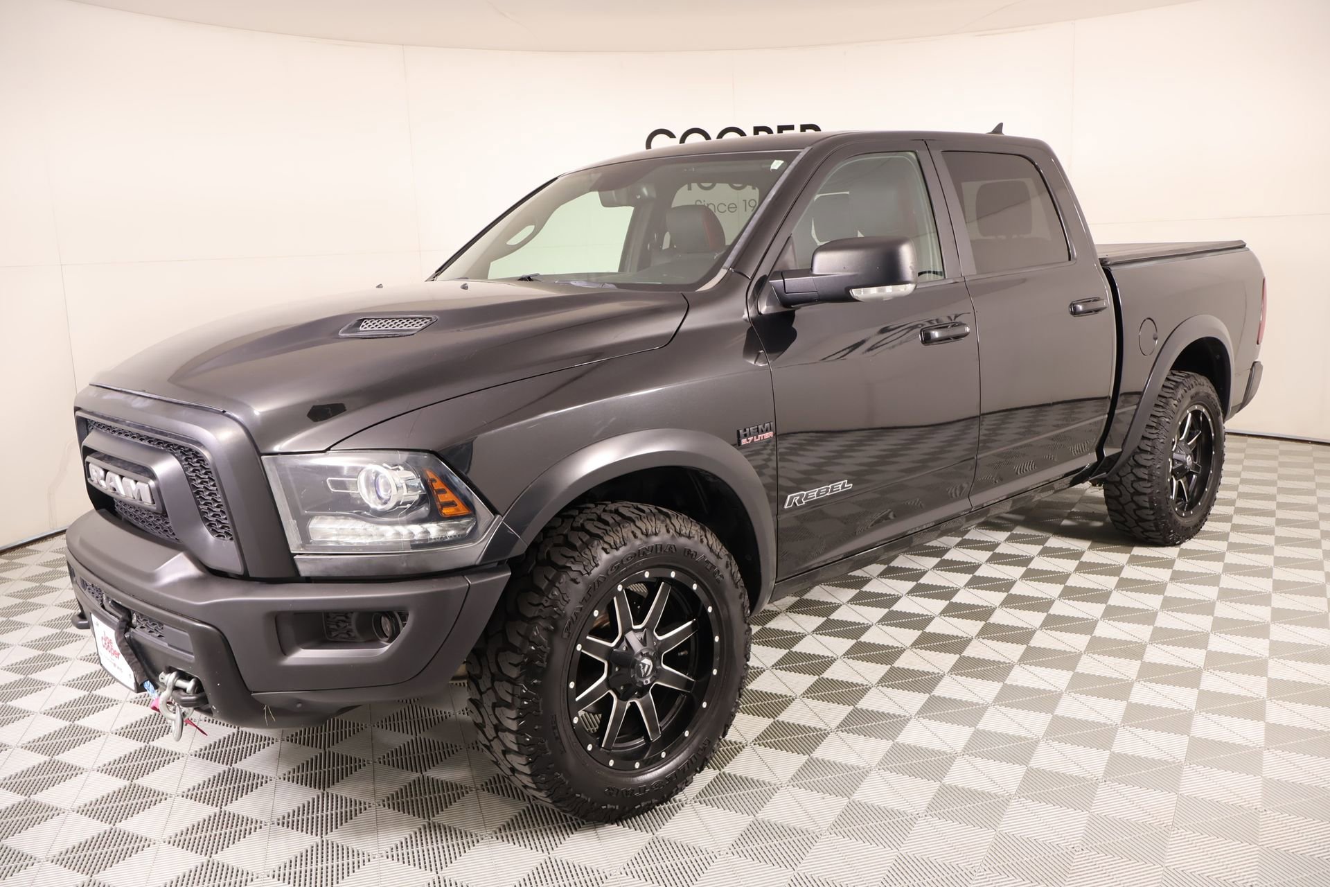 Used 2017 RAM 1500 Rebel w/ Luxury Group AWD/4WD image 11