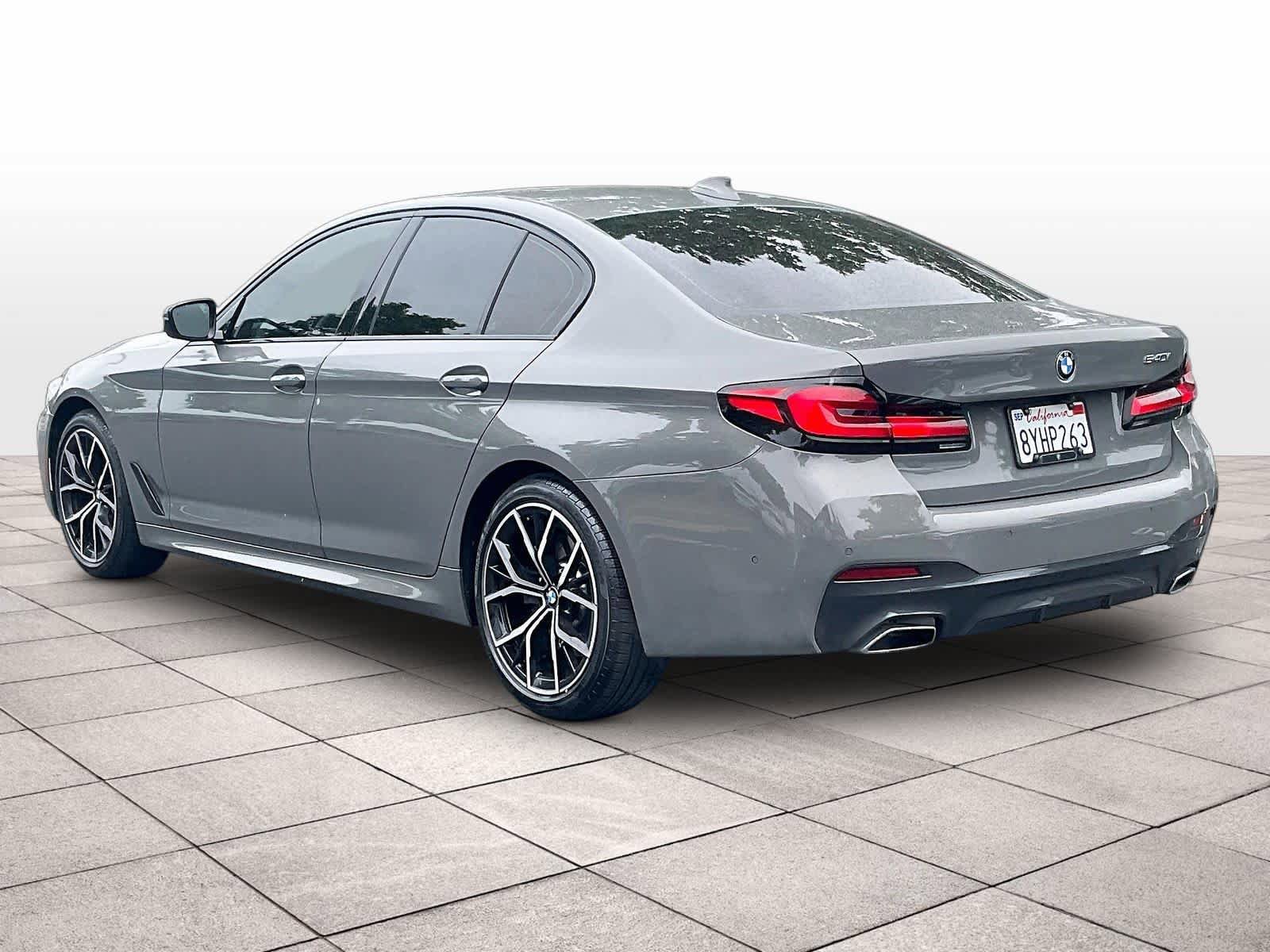 Used 2022 BMW 540i w/ M Sport Package RWD image 13