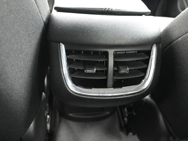 Used 2023 Chevrolet Malibu LT image 15