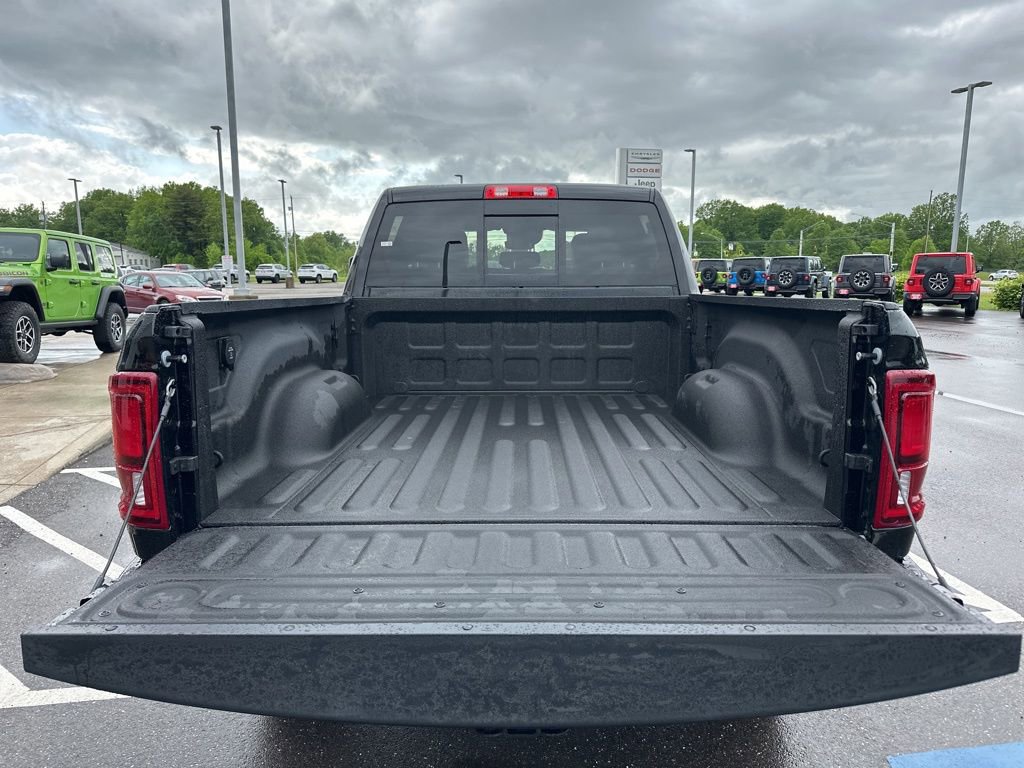 New 2025 RAM 2500 Laramie image 8