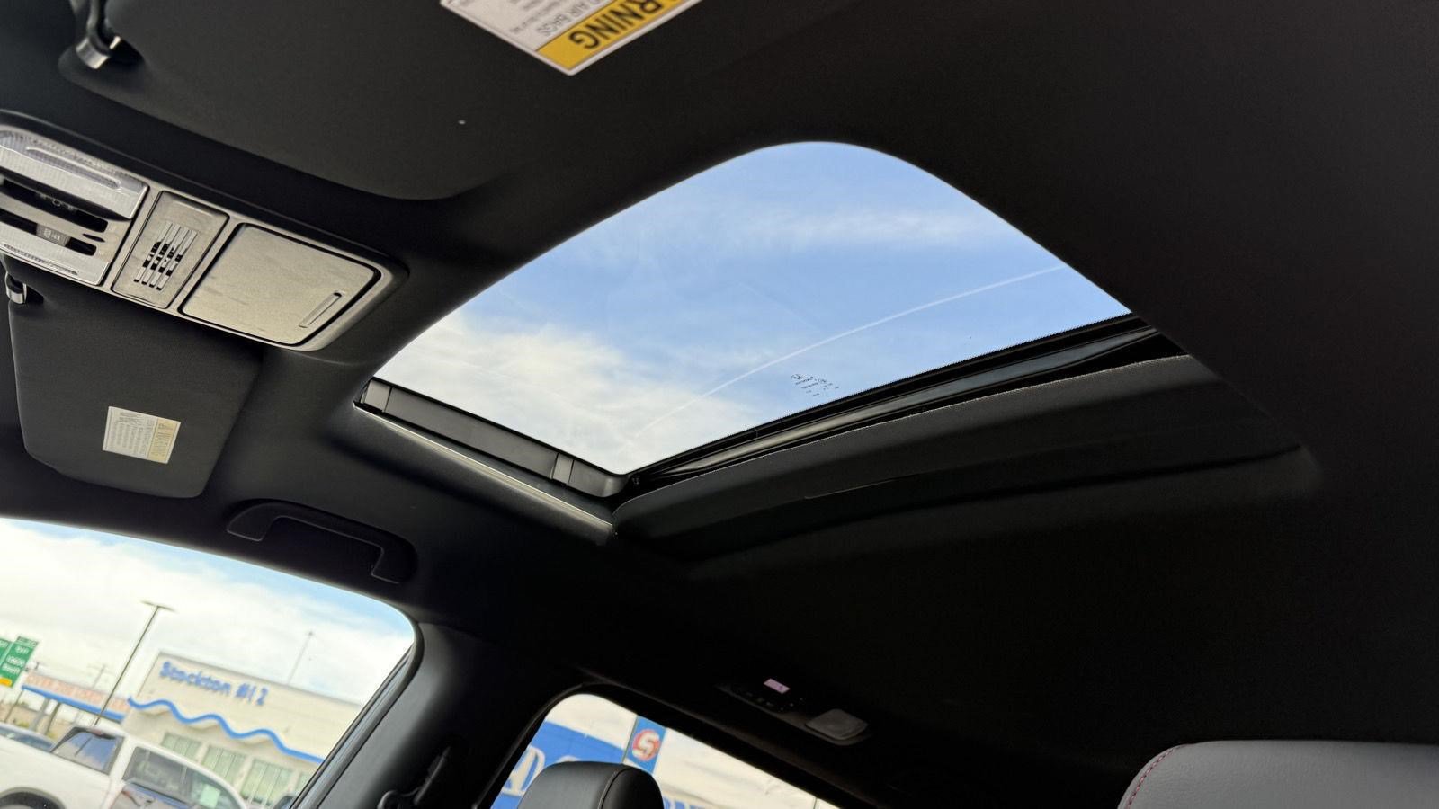 Certified 2026 Honda Odyssey Sport-L image 18
