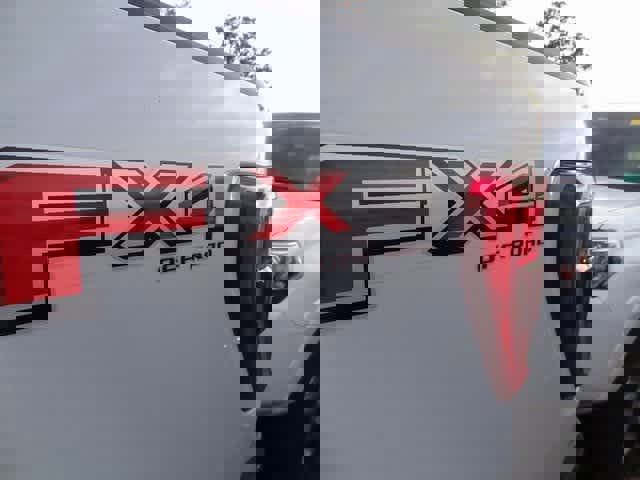 Used 2021 Ford F150 XLT w/ Equipment Group 302A High image 9