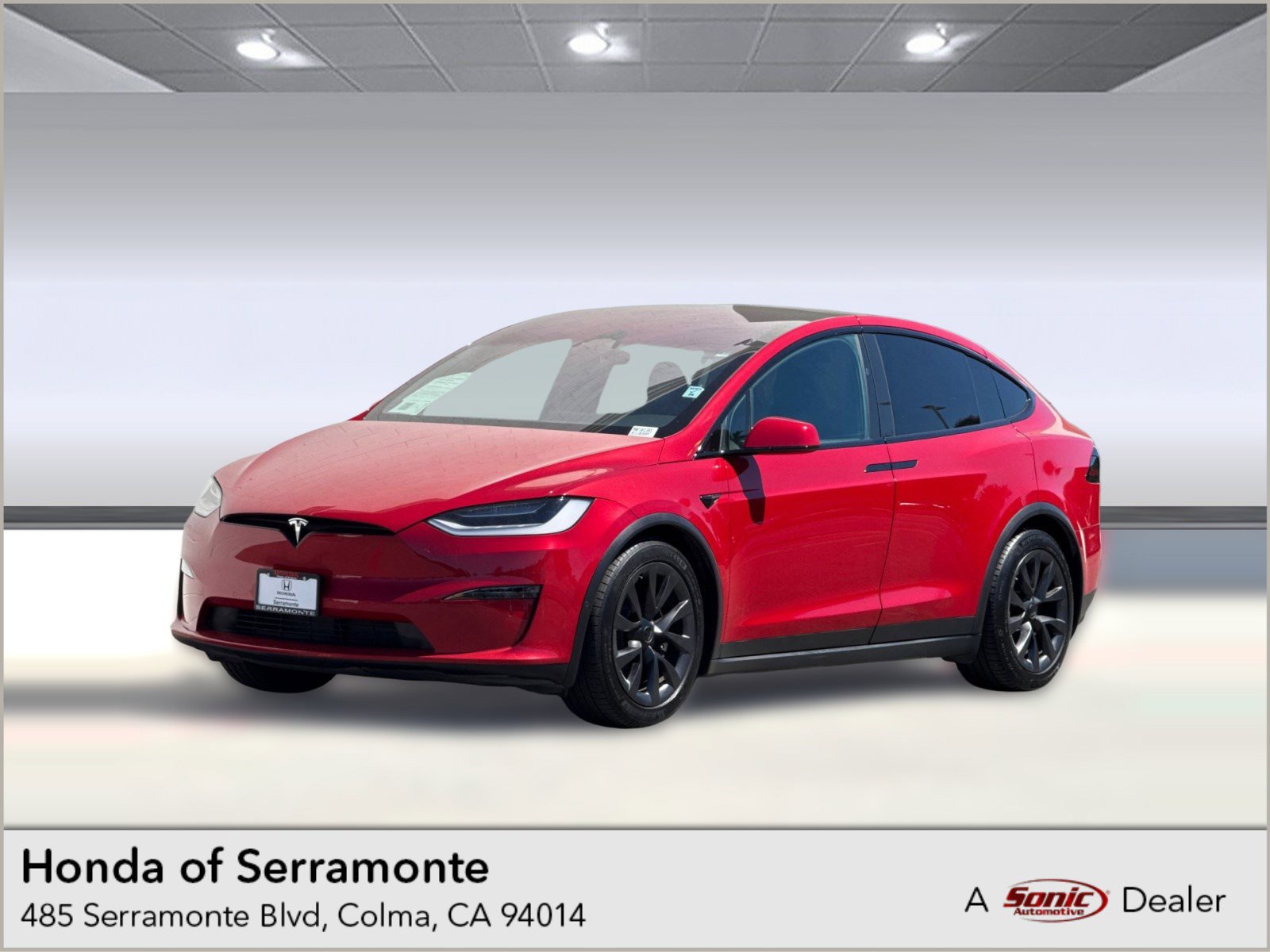 Used 2022 Tesla Model X image 1