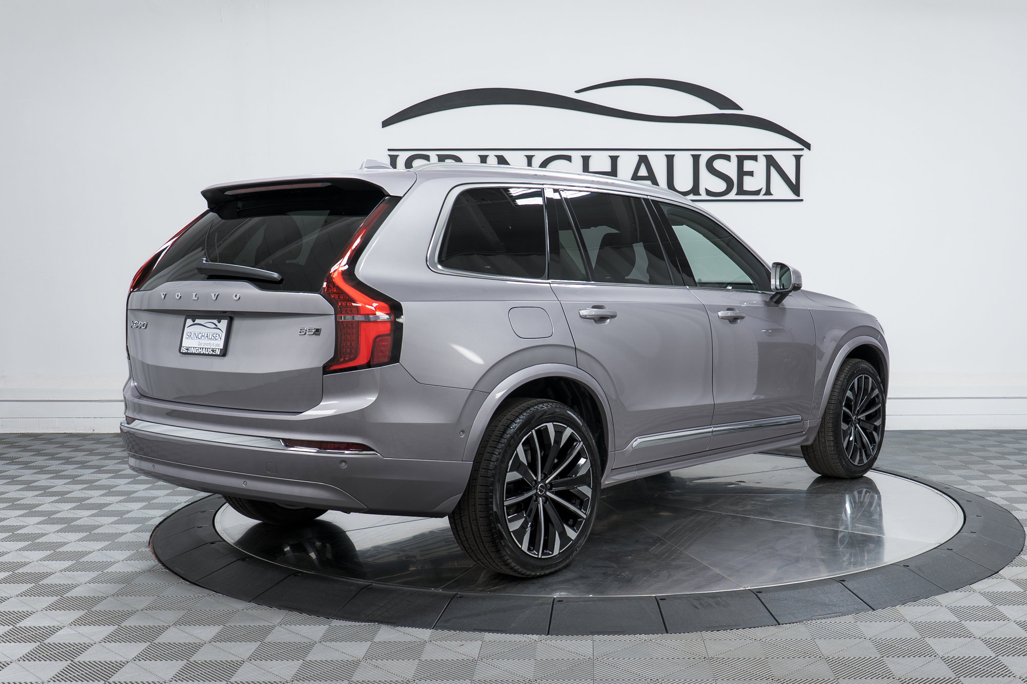 New 2026 Volvo XC90 B5 Ultra w/ Protection Package image 5