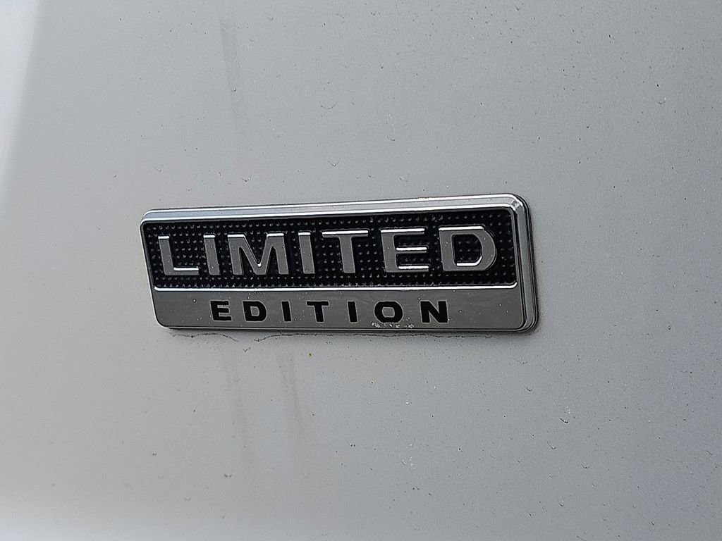 Used 2023 Mitsubishi Eclipse Cross LE image 30