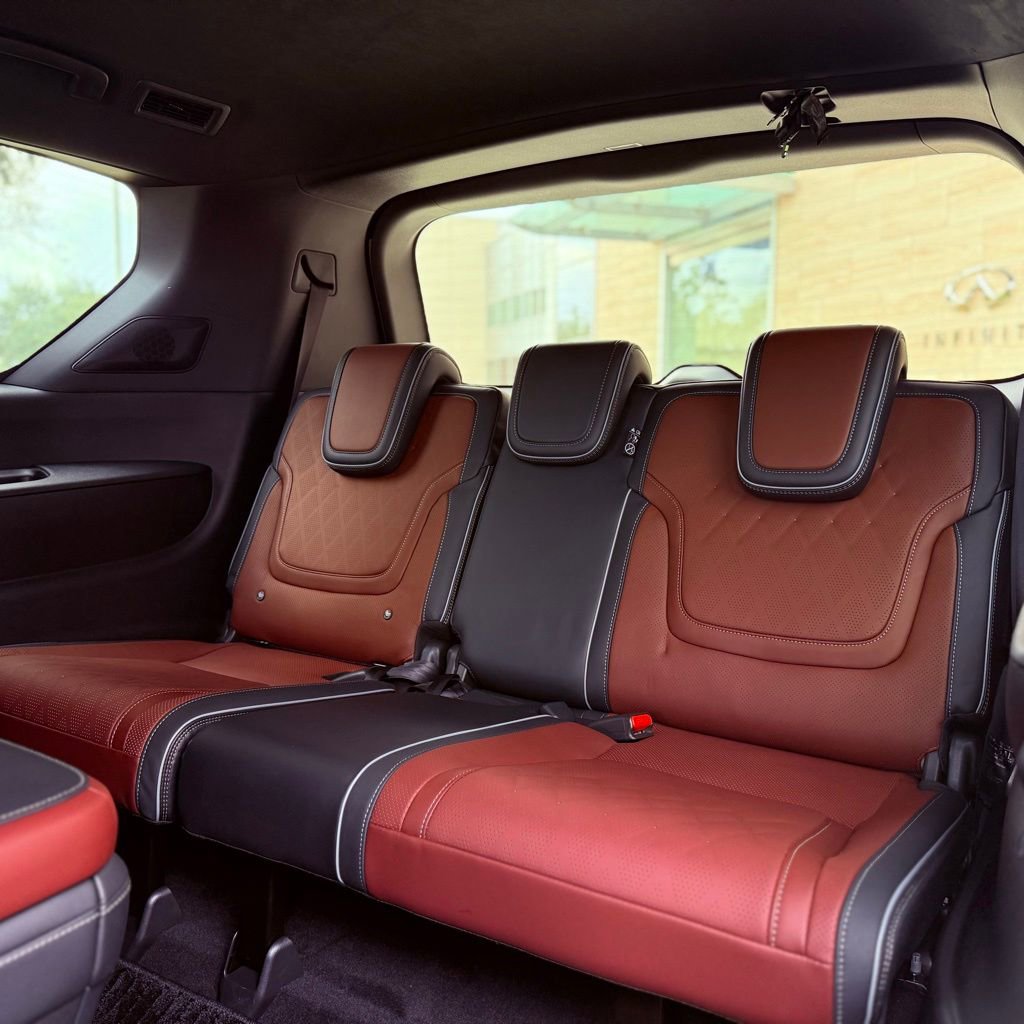 Certified 2026 INFINITI QX80 Autograph w/ Premium Cargo Package image 34