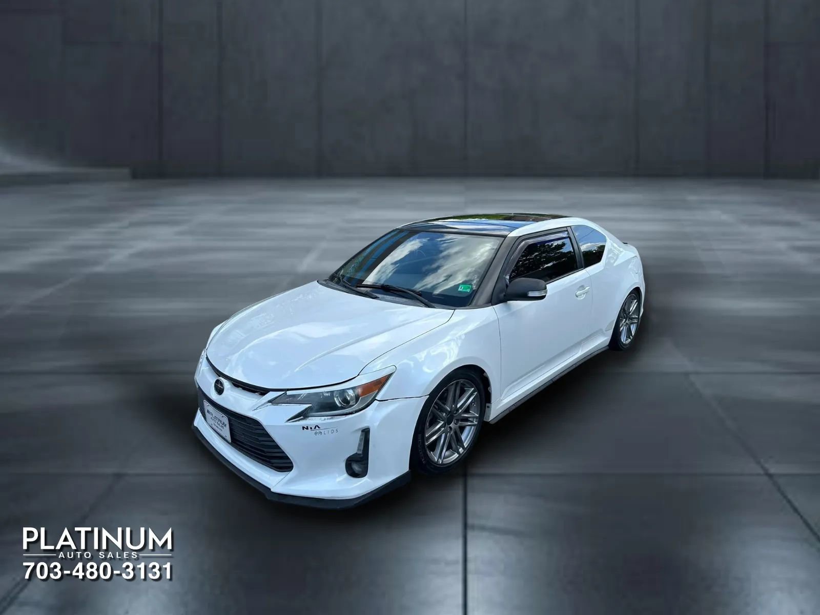 Used 2015 Scion tC image 6