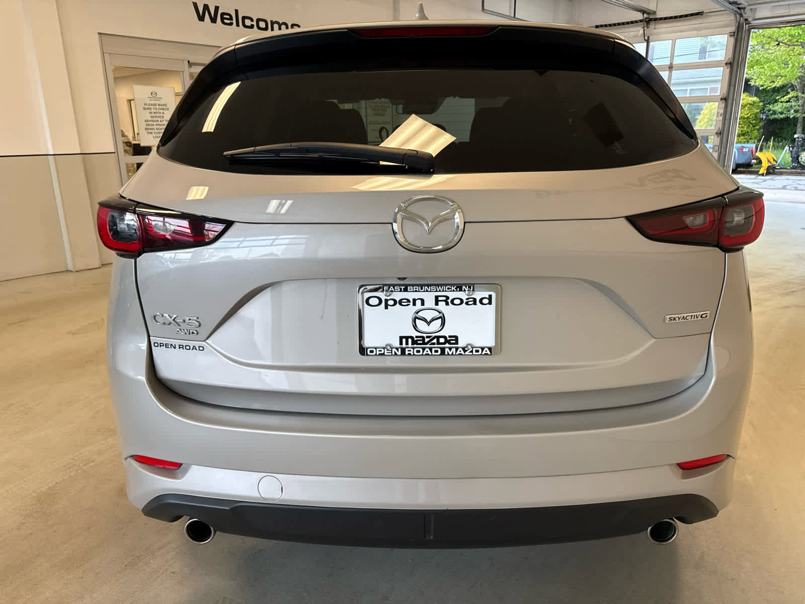 Certified 2024 MAZDA CX-5 AWD 2.5 S w/ Select Package image 5