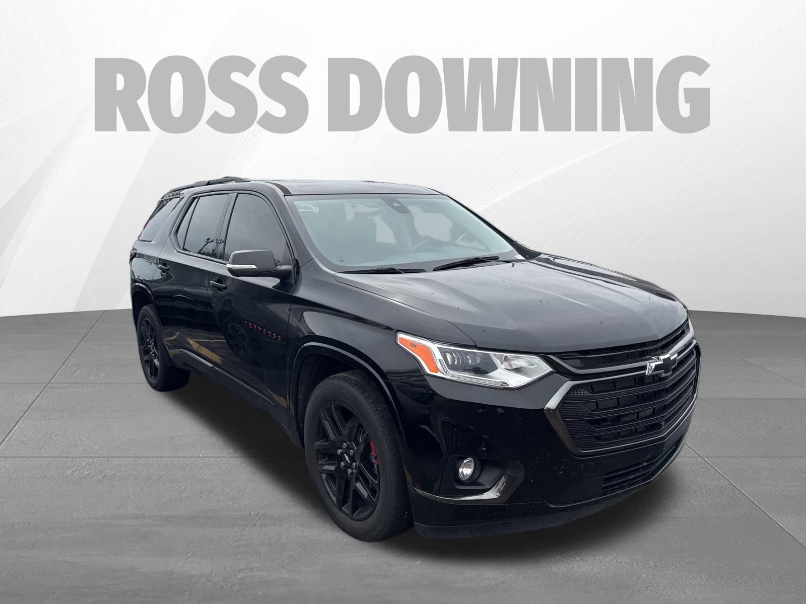 Used 2021 Chevrolet Traverse Premier w/ Redline Edition image 3